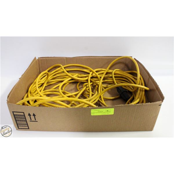 100 FOOT EXTENSION CORD TESTED WORKS