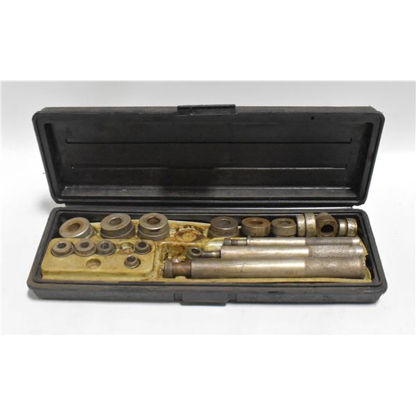 BUSHING REMOVAL SET