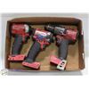 Image 1 : BOX WITH 3 MILWAUKEE DRILLS