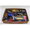 Image 1 : FLAT OF HAND TOOLS