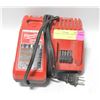 Image 1 : MILWAUKEE M12 M18 CHARGER