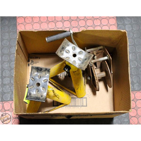 2 CAR JACK STANDS WITH A CABLE/ROPE HAND WINCH