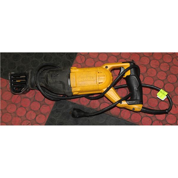 DEWALT 12 AMP SAW