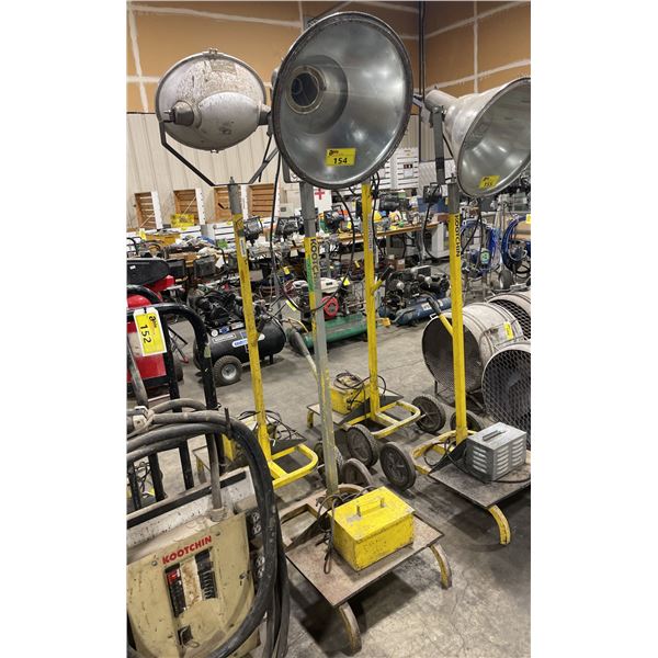 YELLOW ELECTRIC INDUSTRIAL PORTABLE CONSTRUCTION SITE LIGHT