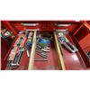 Image 8 : RED TOP CABINET 9 DRAWER, BOTTOM CABINET 10 DRAWER MOBILE TOOL STORAGE CHEST WITH ASSORTED TOOL