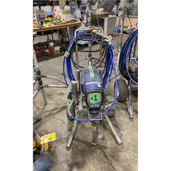 GRACO ULTRA MAX 1095 AIRLESS MOBILE ELECTRIC INDUSTRIAL PAINT SPRAYER WITH HOSE & SPRAY GUN