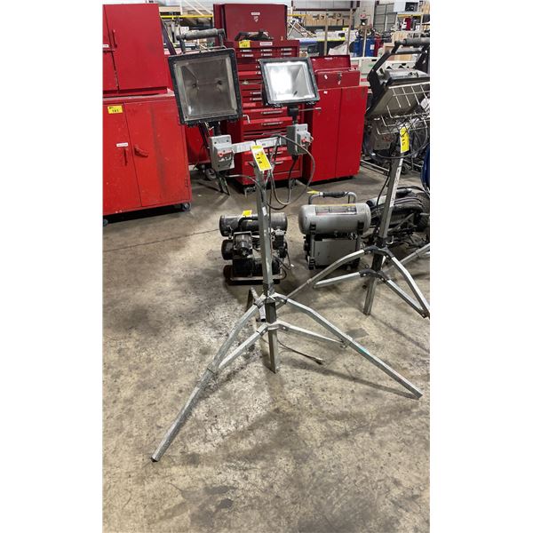 DUAL HEAD HALOGEN PORTABLE ELECTRIC INDUSTRIAL JOB SITE TRIPOD WORK LIGHT