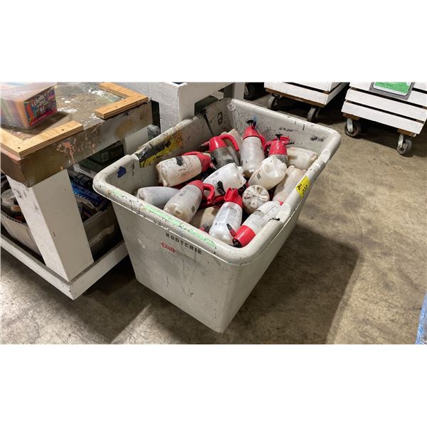 LARGE MOBILE BIN OF ASSORTED INDUSTRIAL HAND HELD CHEMICAL SPRAYERS *BIN INCLUDED*