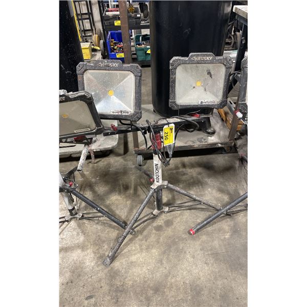 HUSKY DUAL HEAD LED PORTABLE ELECTRIC INDUSTRIAL JOB SITE TRIPOD WORK LIGHT