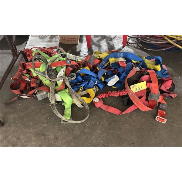 ASSORTED COMMERCIAL INDUSTRIAL SAFETY HARNESSES *BUYER MAY NEED TO RECERTIFY*