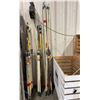 Image 1 : ASSORTED SIZED COMMERCIAL LOCKING EXTENSION PAINTERS POLES