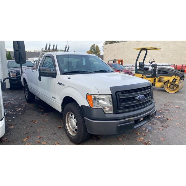 2013 FORD F-150 XL ECO BOOST, 2DR PU, WHITE, VIN 1FTPF1CTXDKD32479,