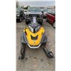 Image 2 : 2014 SKI DOO SKANDIC ROTAX 600 ACE, SNOWMOBILE, YELLOW, VIN YH2SFHEB7ER000434,