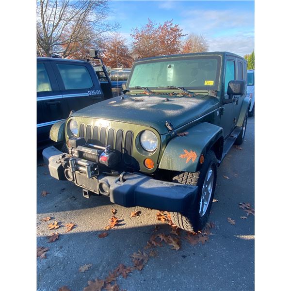 2007 JEEP WRANGLER SAHARA UNLIMITED, 4DR SUV, GREEN, VIN 1J4GA59137L206355,