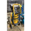Image 2 : DEWALT D55168 15 GALLON PORTABLE ELECTRIC VERTICAL AIR COMPRESSOR
