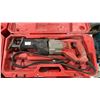 Image 2 : 2 MILWAUKEE INDUSTRIAL ELECTRIC RECIPROCATING SAWS IN HARD TRANSPORT CASES