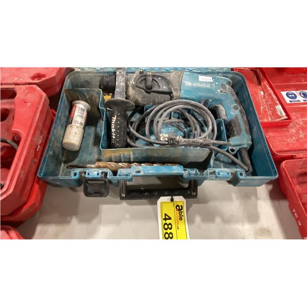 MAKITA HR2470F INDUSTRIAL ELECTRIC PORTABLE CONCRETE DRILL IN HARD TRANSPORT CASE