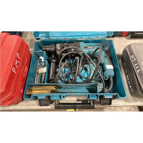 MAKITA HR2450 INDUSTRIAL ELECTRIC PORTABLE CONCRETE DRILL IN HARD TRANSPORT CASE