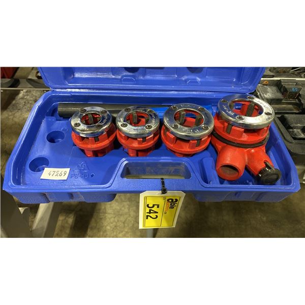 SILVERLINE INDUSTRIAL HAND PIPE THREADING KIT IN HARD TRANSPORT CASE