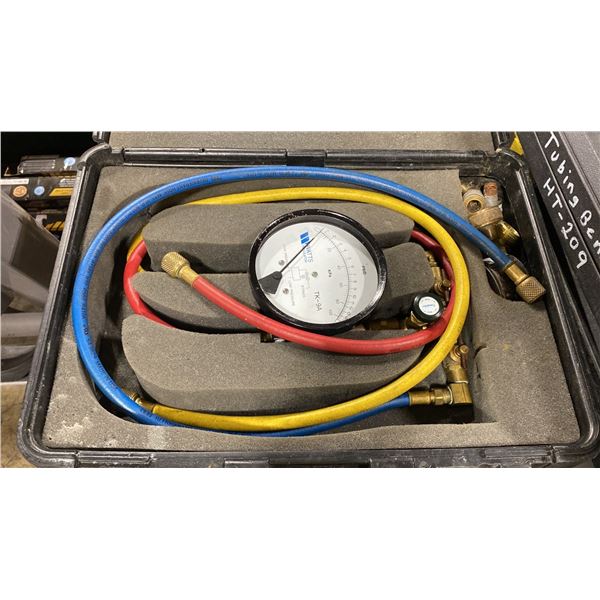 WATTS REGULATOR TK-9A PSID INDUSTRIAL DIAGNOSTIC TOOL IN HARD TRANSPORT CASE