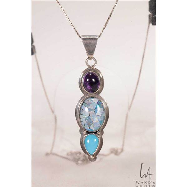 Sterling silver Bea Tom Navajo pendant on 24" sterling silver box chain