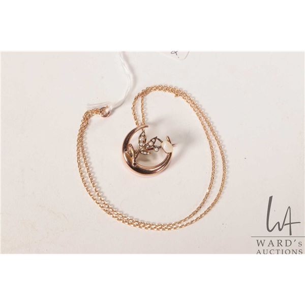 English 9ct yellow gold pendant/ brooch set with seed pearls and fresh water pearl, on 16" 9ct yello