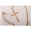 Image 2 : 10kt yellow gold 16" neck chain with a 10kt yellow gold filigree cross pendant