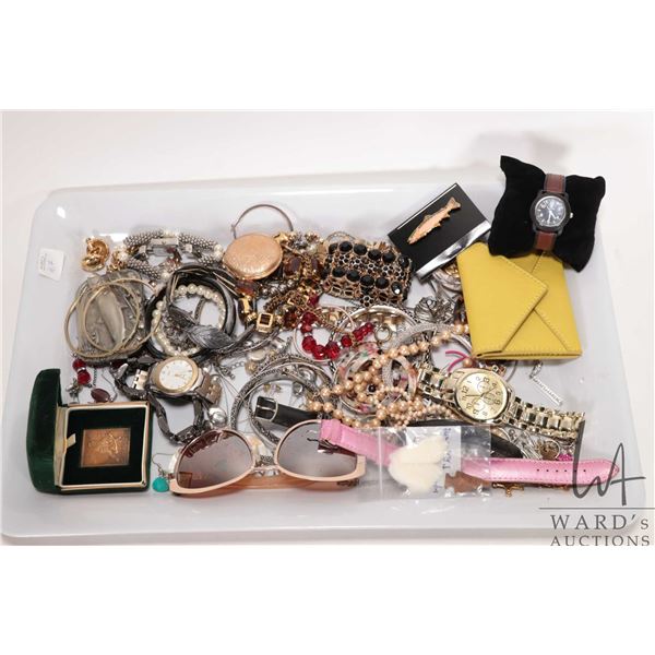 Tray lot of vintage and collectible costume jewellery including earrings, bracelets, watches, neckla