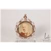 Image 1 : Antique tested 10kt yellow gold double sided pendant with antique photographs