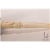 Image 7 : Hand carved, elephant motif ivory cigarette holder 4" in length