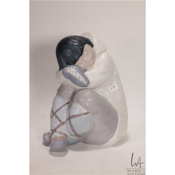 Lladro Gres figurine "Slumber Boy" no. 2540, 10 1/4" in height