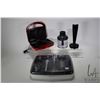 Image 1 : Kitchenaid variable speed corder hand blender with accessories and a Cuisinart sandwich grill