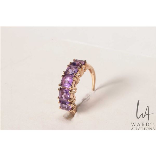 10kt yellow gold five stone ring set with five square amethyst gemstones, size 5.5