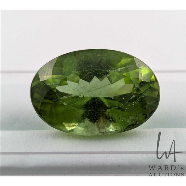 14.84 ct certified himalayan Peridot Gemstone, Certificate provided by consignor