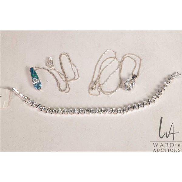Tray lot of jewellery including sterling silver 18" box chain with sterling silver and white topaz g