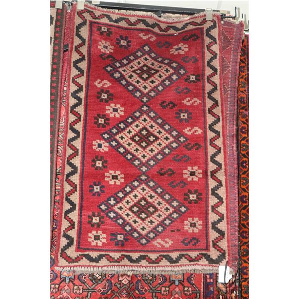 100% hand made Iranian wool carpet, Shiraz, triple medallion, red background and highlights of blue,