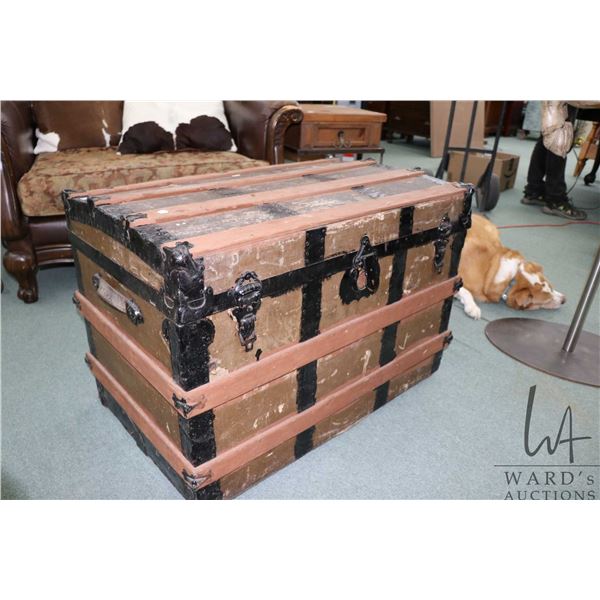 Antique oak and metal bound steamer trunk, 24" X 36" X 22"