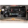 Image 3 : Two boxed Maisto 1:18 scale collector cars, Mercedes - Benz CLK-DTM 2003 and Porsche 911 GT1