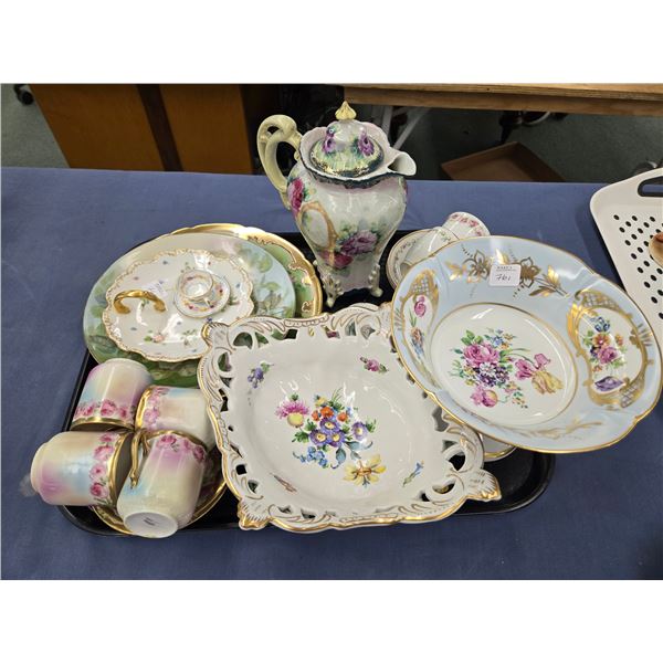 Large selection of collectible porcelain including four hand painted Royal Vienna demis and saucers,