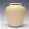 Image 2 : Rookwood Matte Pea Pod Vase, 6218