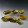 Image 4 : 25pc Shawnee Pottery Corn Dinnerware Set
