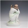 Image 2 : Herend Porcelain Figurine, Glamour Lady with Mirror 5724