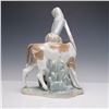 Image 2 : Lladro Porcelain Figurine, Girl with Calf 1004513
