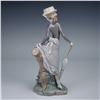 Image 4 : Lladro Porcelain Figurine, Young Lady in Trouble, Item #01004912
