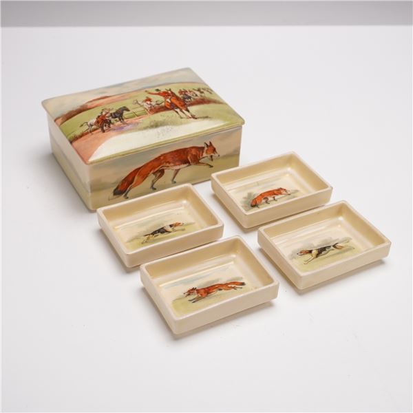 Royal Doulton Porcelain Seriesware Trinket Box, Hunting Scene, Fox & Hounds