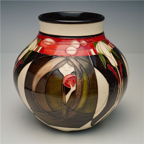 Moorcroft Vase, Lady of the Rose, Limited Edition, Signed