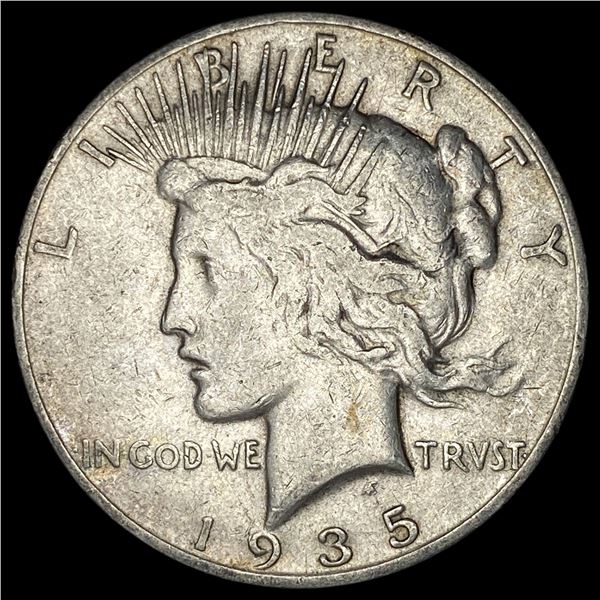 1935 Silver Peace Dollar NEARLY UNCIRCULATED