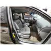 Image 39 : PARKSVILLE - 2004 TOYOTA SIENNA XLE, GREY, 310307 KMS, FRONT WHEEL DRIVE. - B063442