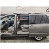 Image 43 : PARKSVILLE - 2004 TOYOTA SIENNA XLE, GREY, 310307 KMS, FRONT WHEEL DRIVE. - B063442