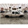 Image 13 : PARKSVILLE - 2005 CHEVROLET SILVERADO K1500, GREY, 245857 KMS, FOUR WHEEL DRIVE. - D221449